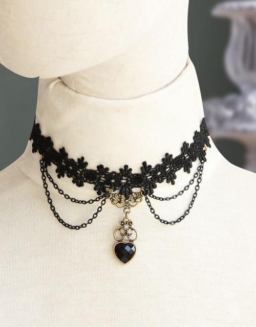 Balck Retro Choker with Heart Crystal & Chains